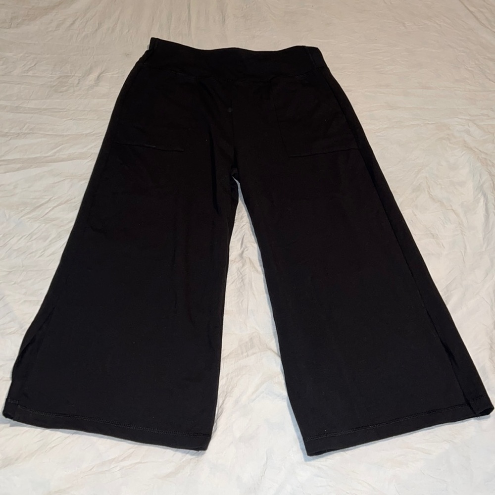 RainBeau Black Capri Jogging Yoga Type Pants Small